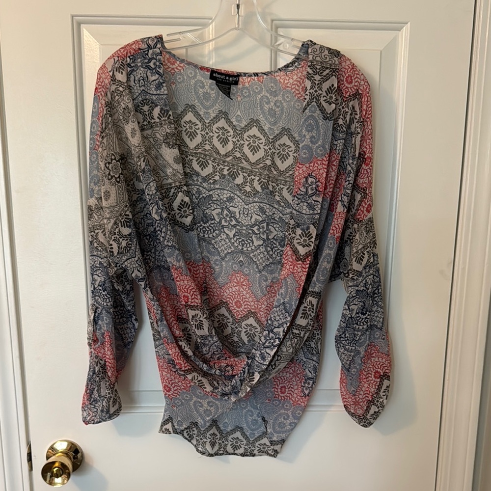 Black and Pink Asymmetrical 3/4 Sleeve Blouse